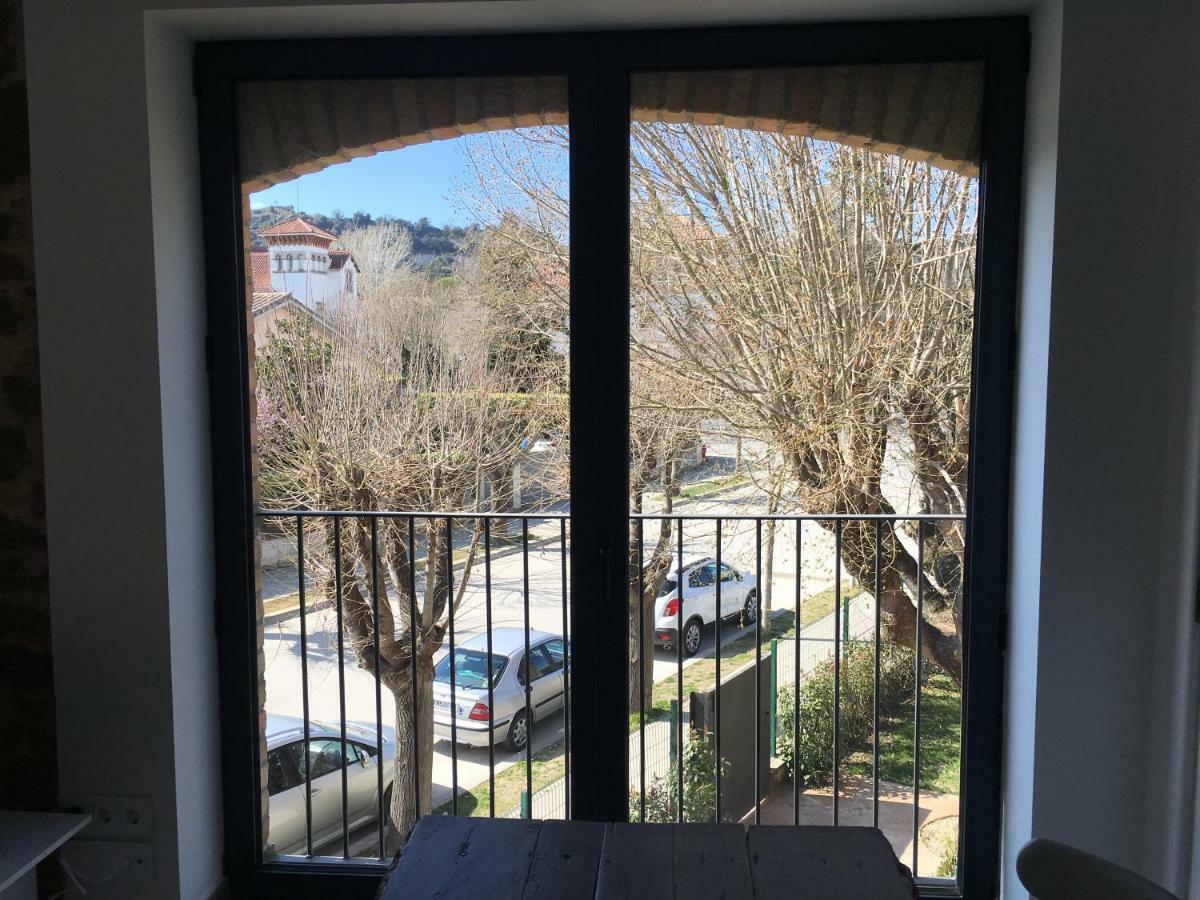 Torre De La Ferreria Apartment Tona Екстериор снимка