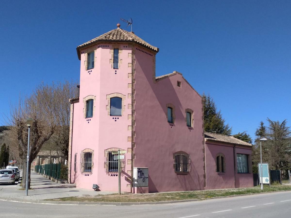 Torre De La Ferreria Apartment Tona Екстериор снимка