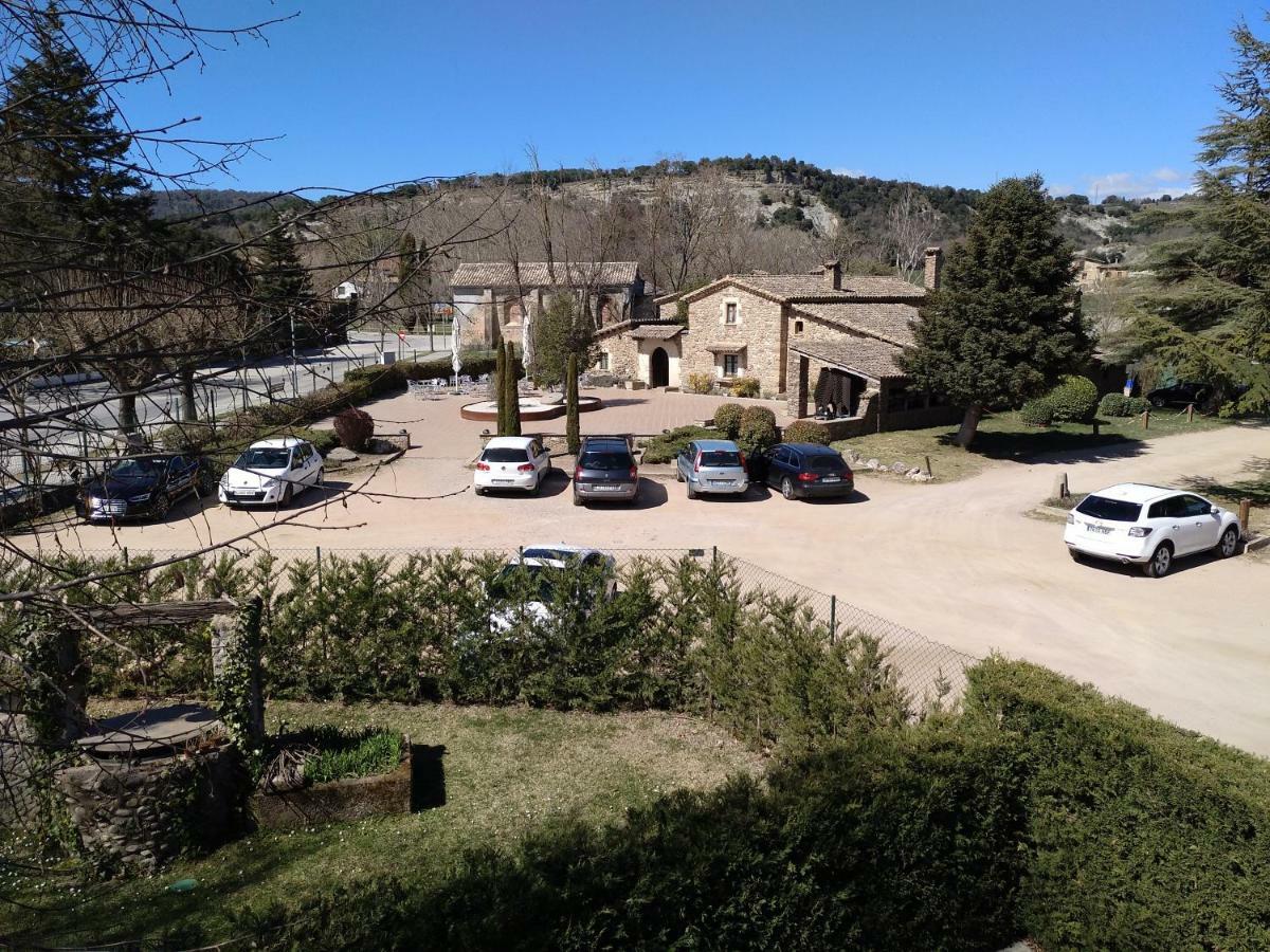 Torre De La Ferreria Apartment Tona Екстериор снимка